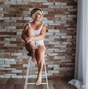 Meet your Posher, Sharon